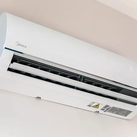 Appartement Lovelystay - 2br Flat With Ac In Duque De Loulé