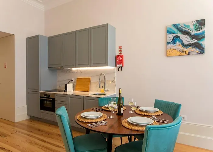 Apartament Lovelystay - 2br Flat With Ac In Duque De Loule *