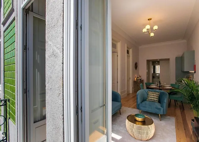 Lovelystay - 2br Flat With Ac In Duque De Loule