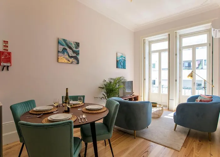 Lovelystay - 2br Flat With Ac In Duque De Loule Apartament Porto