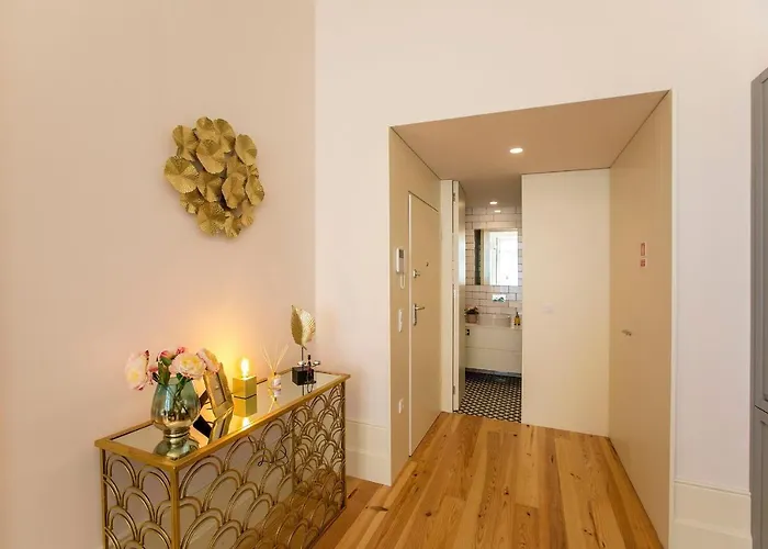 Lovelystay - 2br Flat With Ac In Duque De Loule