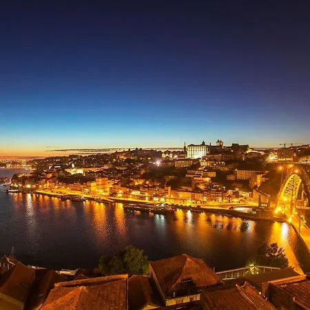 アパート Lovelystay - 2br Flat With Ac In Duque De Loule