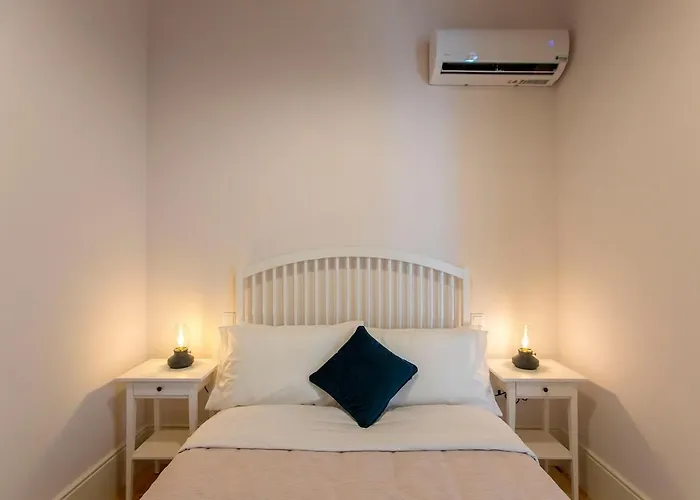 アパート Lovelystay - 2br Flat With Ac In Duque De Loule