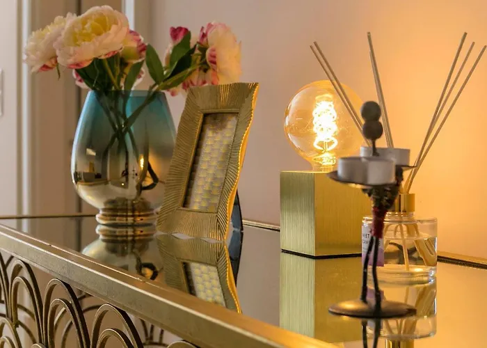 Lovelystay - 2br Flat With Ac In Duque De Loule *